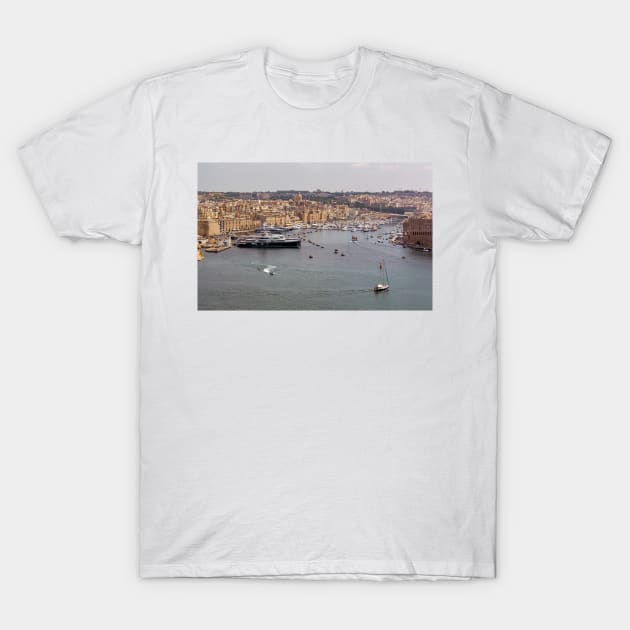 View to the medieval city of Birgu (Vittoriosa), Malta T-Shirt by lena-maximova